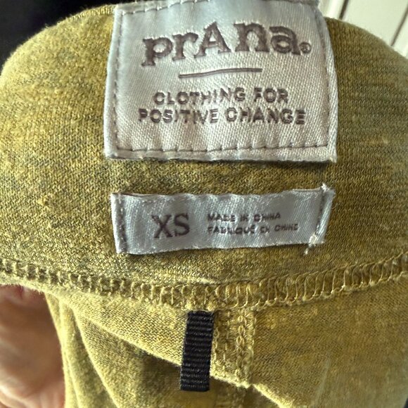 Prana Women Tank Green Cowl Neck Sleeveless Size XS - Picture 9 of 9